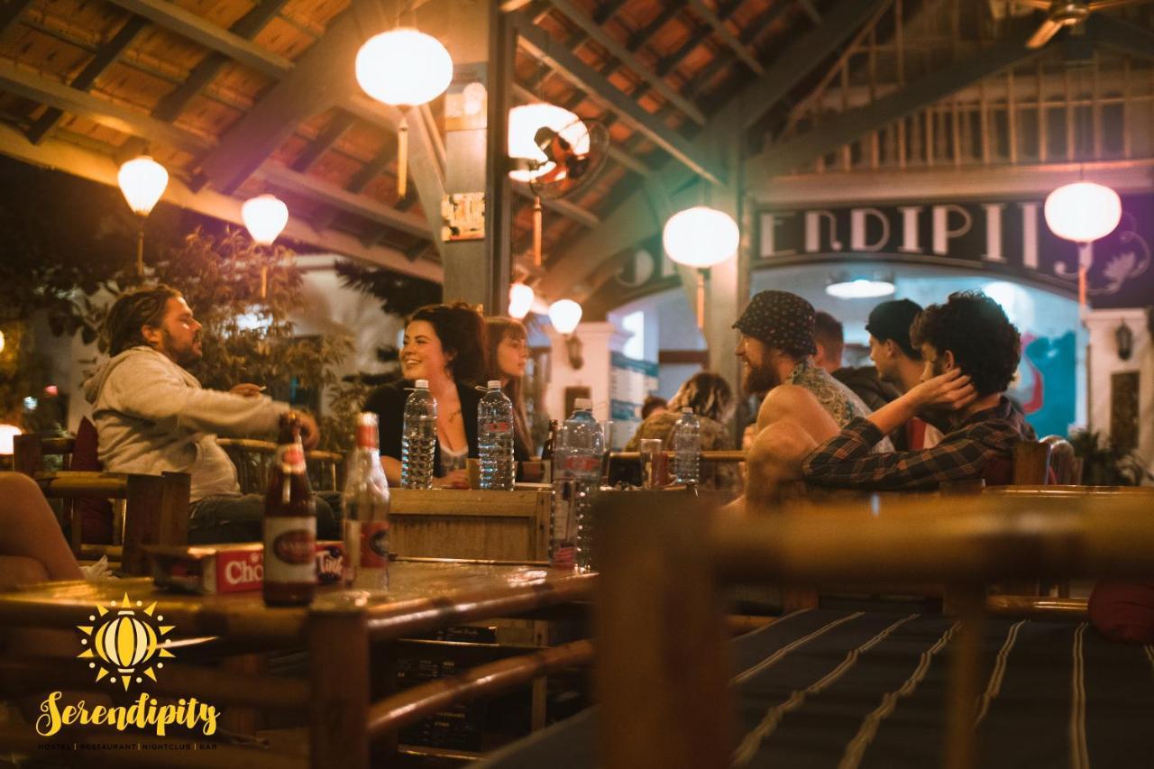 Serendipity Hoi An Hostel エクステリア 写真