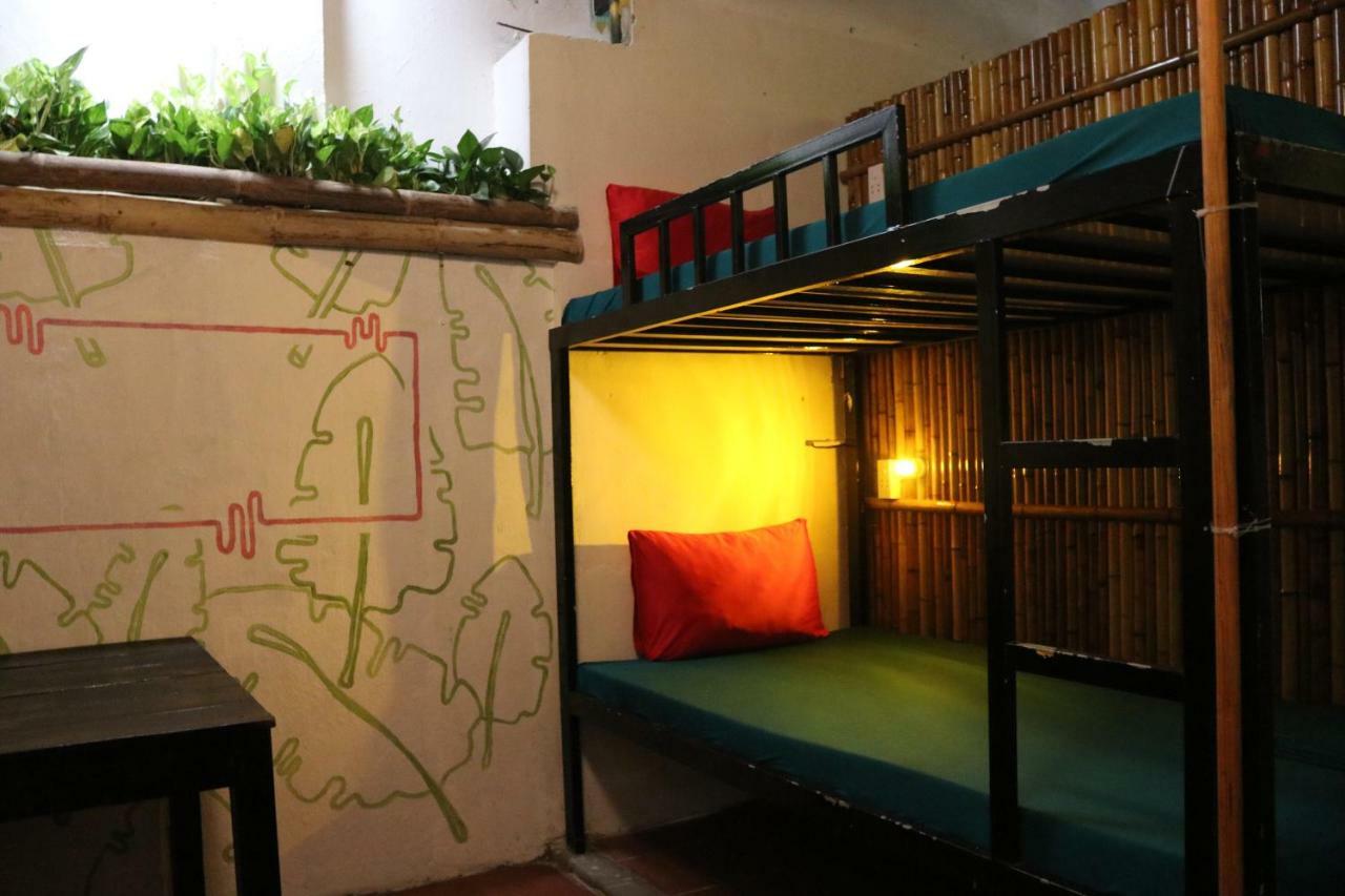 Serendipity Hoi An Hostel エクステリア 写真
