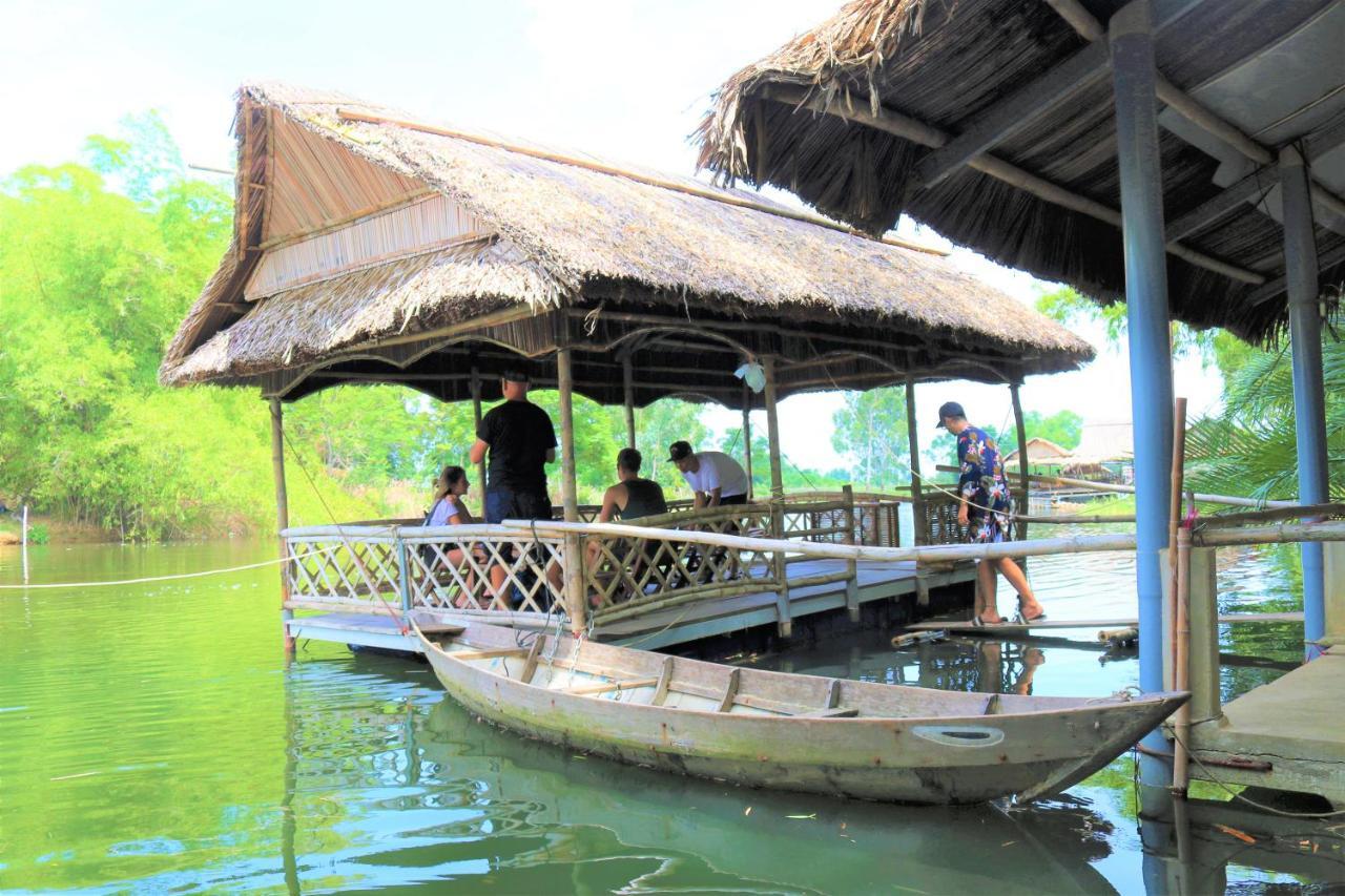 Serendipity Hoi An Hostel エクステリア 写真