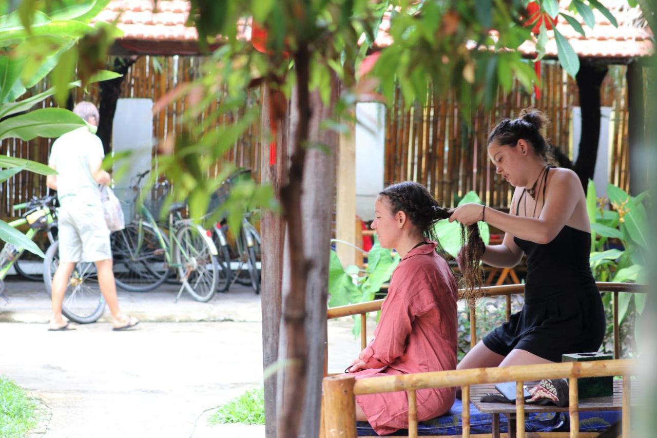 Serendipity Hoi An Hostel エクステリア 写真