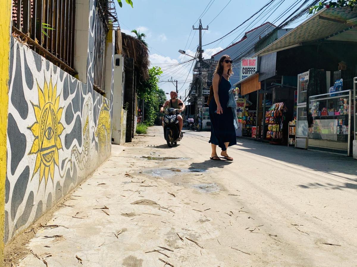 Serendipity Hoi An Hostel エクステリア 写真